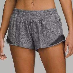 COPY - Lululemon Hotty Hot Low-Rise Lined Short 2.5"
